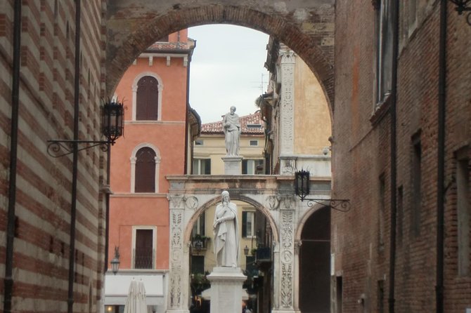 Hidden Verona & Jewish District -3 hour private walking tour - Additional Landmarks and Hidden Stories