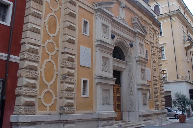 Hidden Verona & Jewish District -3 hour private walking tour - Logistics and Practical Details