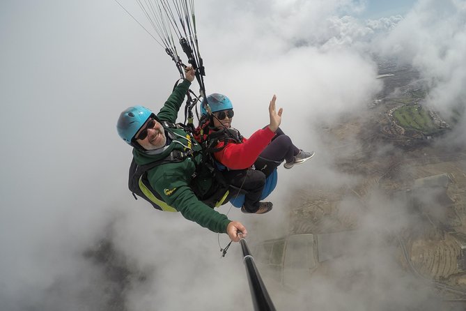 High Performance Paragliding Tandem Flight in Tenerife South - High Performance Paragliding Tandem Flight in Tenerife South: An Unforgettable Aerial Adventure