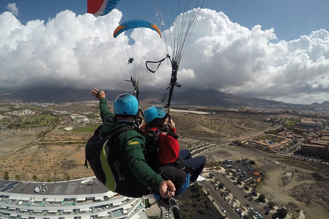 High Performance Paragliding Tandem Flight in Tenerife South - Key Points