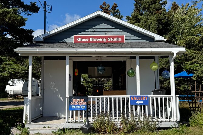 Highland Tours: Cabot Trail Excursion - Watching Glass Artisans Shape Molten Glass