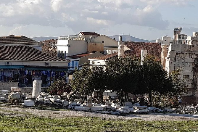 Highlights and Hidden Gems in Athens Walking Tour - Discovering a Historic Market and Local Artisan Shops