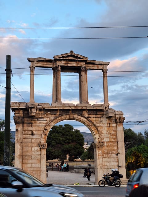 Highlights and Hidden Gems of Athens Walking Tour - Who Should Consider This Tour?