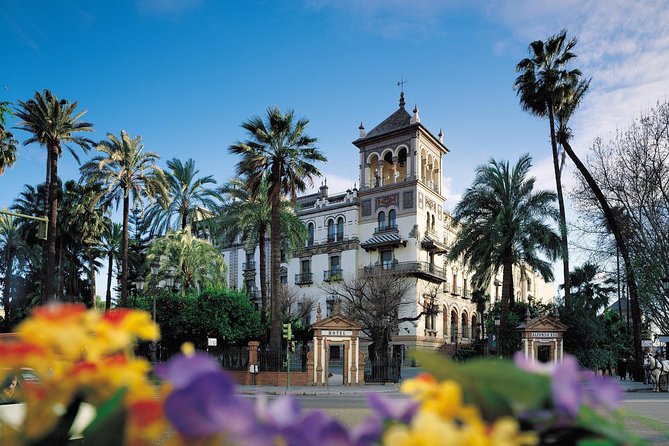 Highlights Bike Tour in Seville - Viewing the Seville Cathedral and the Metropol Parasol