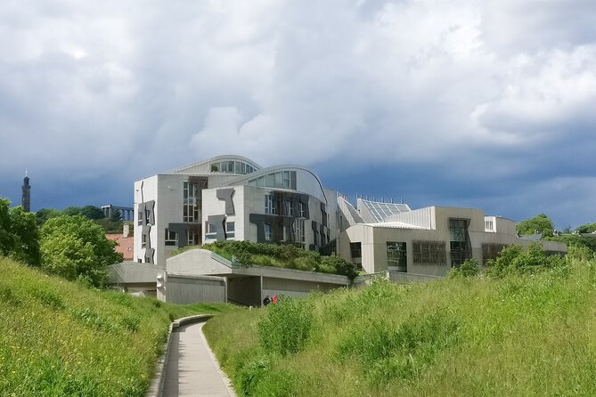 Highlights from Edinburghs Old Town: A Self-Guided Audio Tour - Practical Details: Access and Use