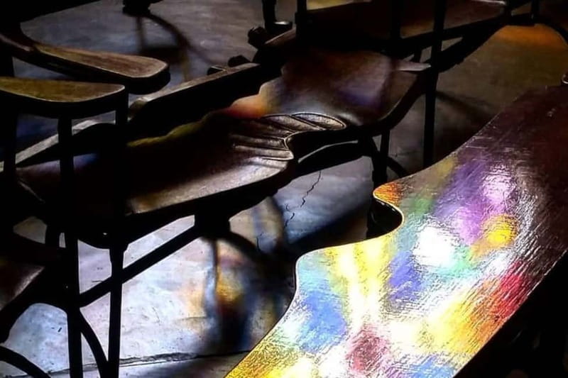 Highlights Guided visit to Gaudi's Crypt and Colonia Güell - Key Points