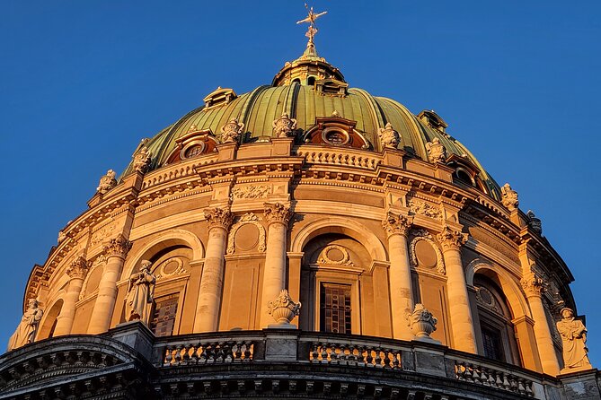 Highlights & Hidden Gems: Discover Old Copenhagen in two hours - Relaxing at Gråbrødretorv Square