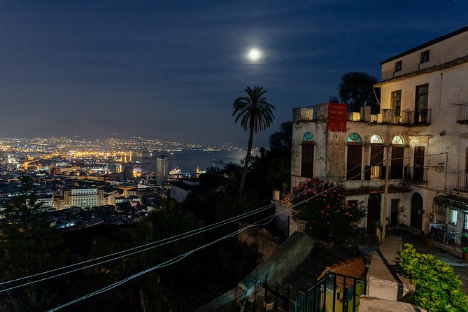 Highlights & Hidden Gems PRIVATE Walking Tour: Naples Delights - Food and Drink: Tasting Neapolitan Flavors