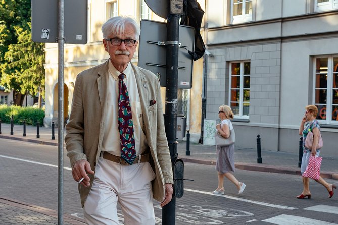 Highlights & Hidden Gems With Locals: Best of Warsaw Private Tour - Passing the National Philharmonic and Local Sweets