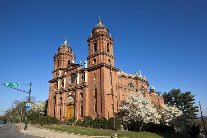 Highlights of Asheville Self-Guided Walking Audio Tour - Starting at the Basilica of Saint Lawrence