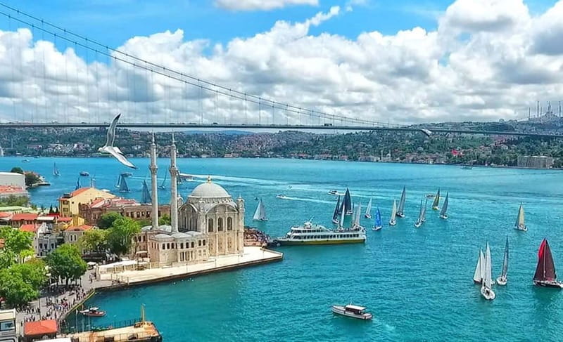 Highlights of Asia & Europe, Coach & Cruise tour Small Group - Discover the Two Continents with a Bosphorus Cruise