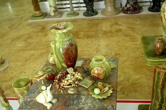 Highlights of Cappadocia (Mix of Red and Green Private Tour) - Uchisar Castle: The Highest Point in Cappadocia