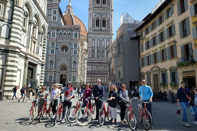 Highlights of Florence Bike Tour (E-bike Upgrade Available) - Exploring the Vibrant Piazza Dei Ciompi
