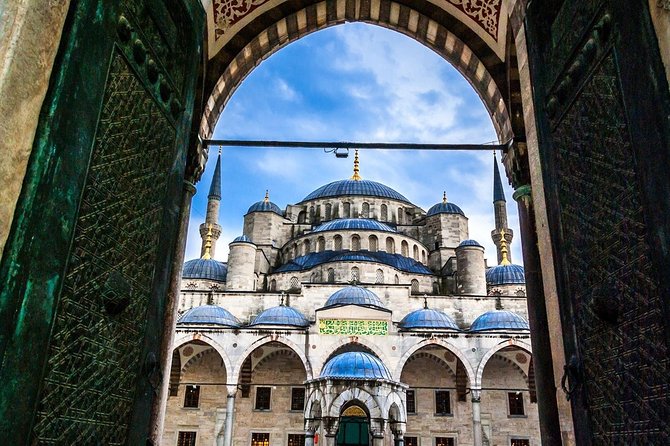 Highlights of Istanbul - Exploring the Opulence of Topkapi Palace