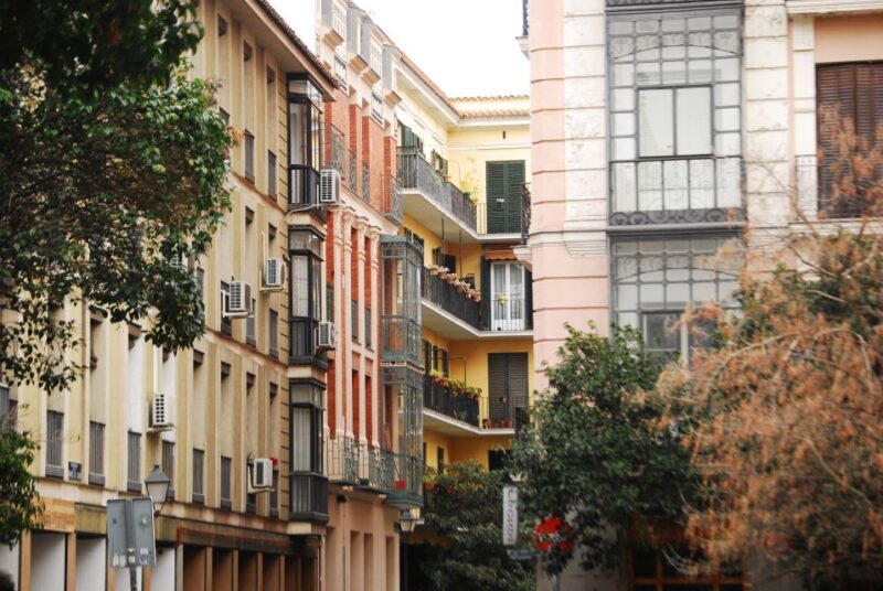 Highlights of Madrid: Walking Tour with Private Guide - Flexibility, Booking, and Cancellation Policies