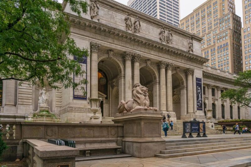 Highlights of New York (Full-Day Walking Tour) - Meet in the Heart of Times Square for an Iconic Start