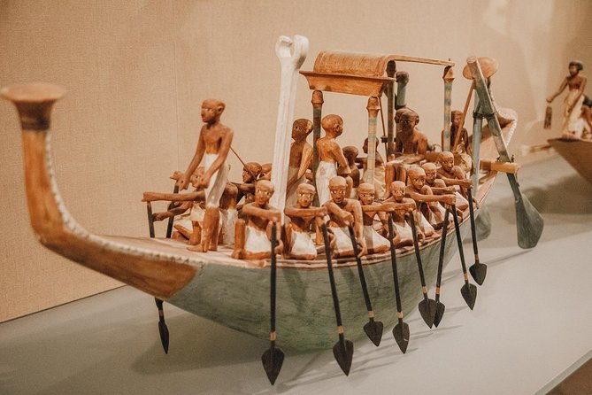 Highlights of the Metropolitan Museum Guided Tour - Starting at the Main Entrance of The Met