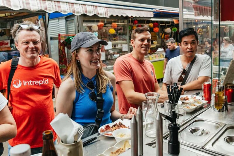 Highlights of Vienna: Local Food, Coffee & Market Tour - Visiting the Bustling Naschmarkt