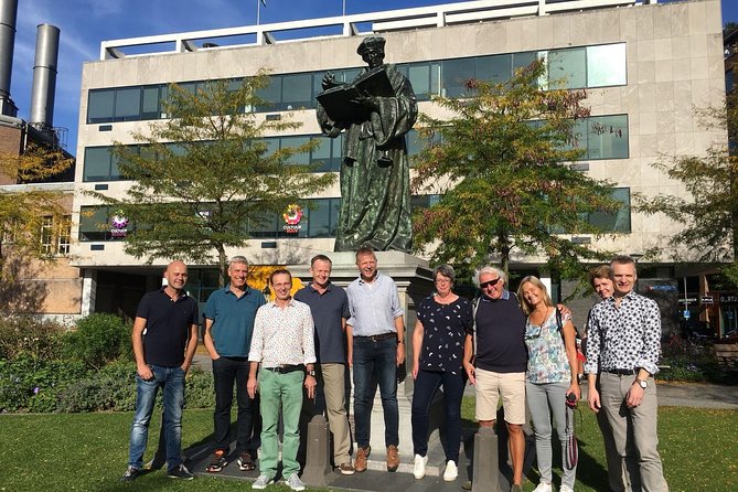 Highlights Rotterdam Wandeltour - Convenient Meeting Point at Rotterdam Centraal Station