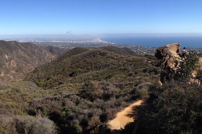 Hike in the Santa Monica Mountains - Explore LA’s Nature with a Private Santa Monica Mountains Hike