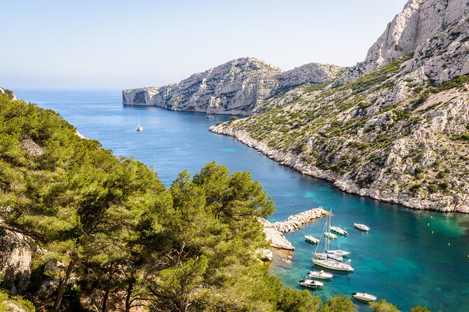 Hike to the Blue Cave Marseille with swimming and snack - The Descent to Calanque de Morgiou and Panoramic Views