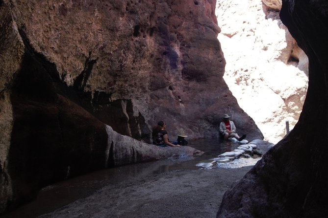Hiking Adventure in White Rock Canyon and Desert Hot Springs - The Scenic Beauty of the Colorado River and Surroundings