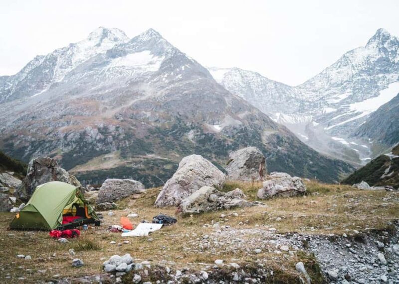 Hiking and wild camping adventure in Uri - Explore Central Switzerlands Mountain Wilderness in a Unique Hiking and Camping Experience