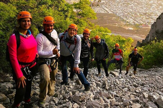Hiking Climbing And Rappelling In The Eaglets Nest - From the City to the Eaglets Nest in La Huasteca