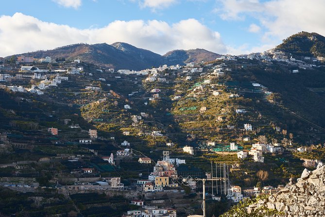 Hiking Experience - Ravello & Path of the Lemons - The Guide and Its Personal Touch