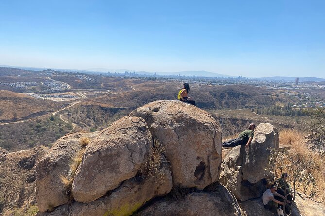 Hiking in Guadalajara and a fabulous panoramic brunch El Diente" - Practical Details: Meeting Point and Accessibility