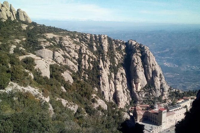 Hiking In Montserrat,near Barcelona - Weather Conditions and What to Wear