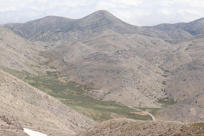 Hiking in Psiloritis Mountain (Ida Mt.) Crete - Physical Demands and Suitability