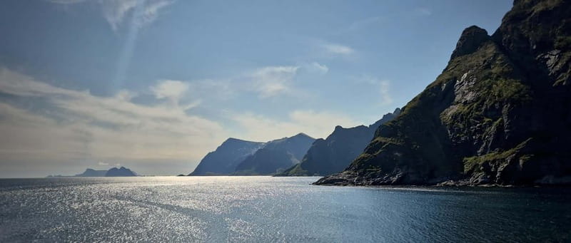 "Hiking in the Lofoten Islands  Guided in French" - Comparing to Other Lofoten Experiences