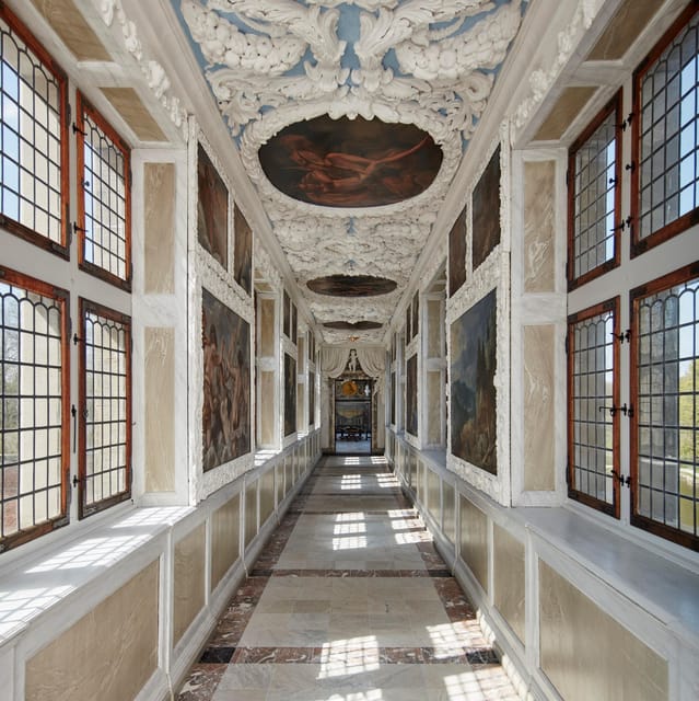 Hillerød: Frederiksborg Castle Entry Ticket - Shopping and Souvenirs