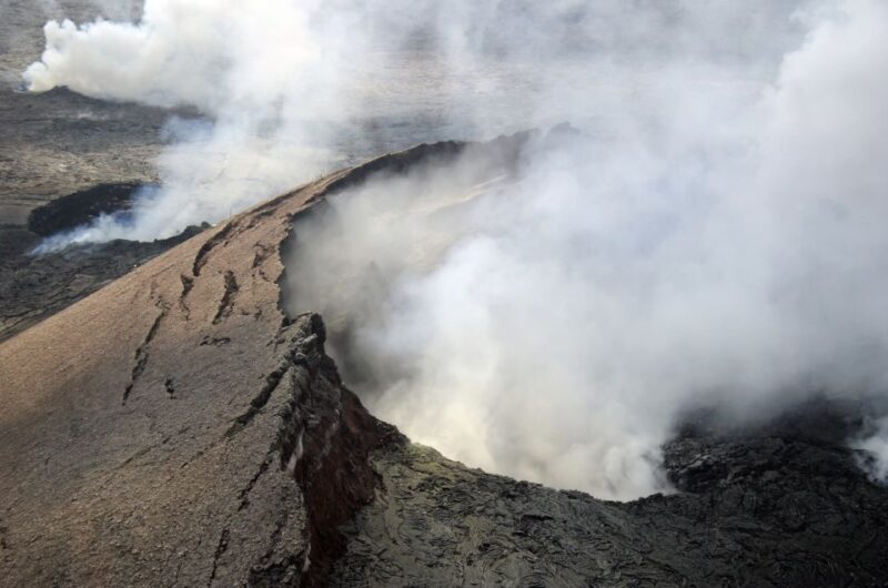 Hilo: Hawaii Volcanoes National Park Flight - The Practicalities of the Helicopter Experience