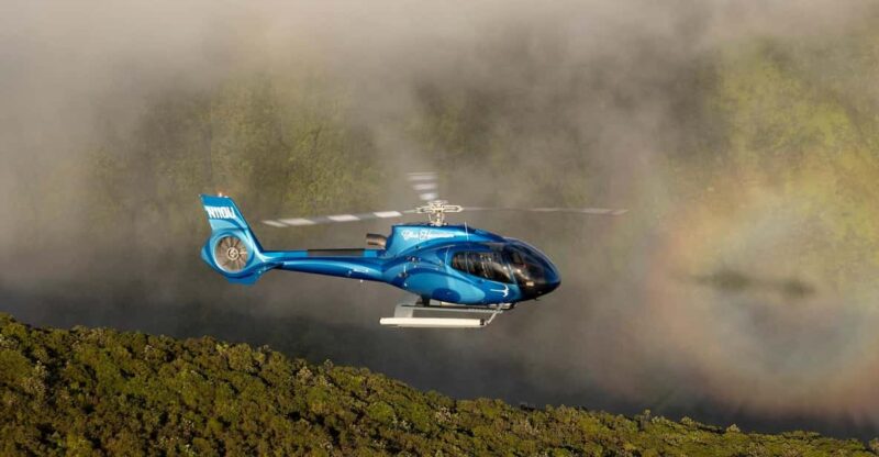 Hilo: Hilo Waterfall Experience Helicopter Tour - Cascading Waterfalls and Rainforests from Above