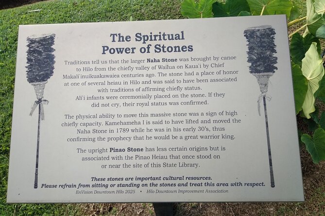Hilo History and Legends (APP) Audio Self Guided Walking Tour - Kalakaua Park: The Kings Visit and War Memorial