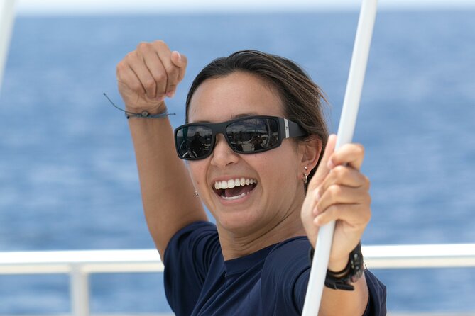 Hilton Hawaiian Village Turtle Snorkel with Optional Lunch - Scenic Sailing Along Waikiki’s Coastline