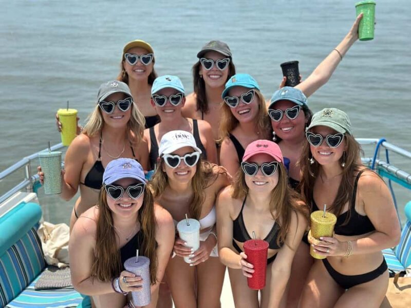 Hilton Head: 3 HR Private Bachelorette Party Cruise - Visiting Daufuskie Island with a Cocktail Break