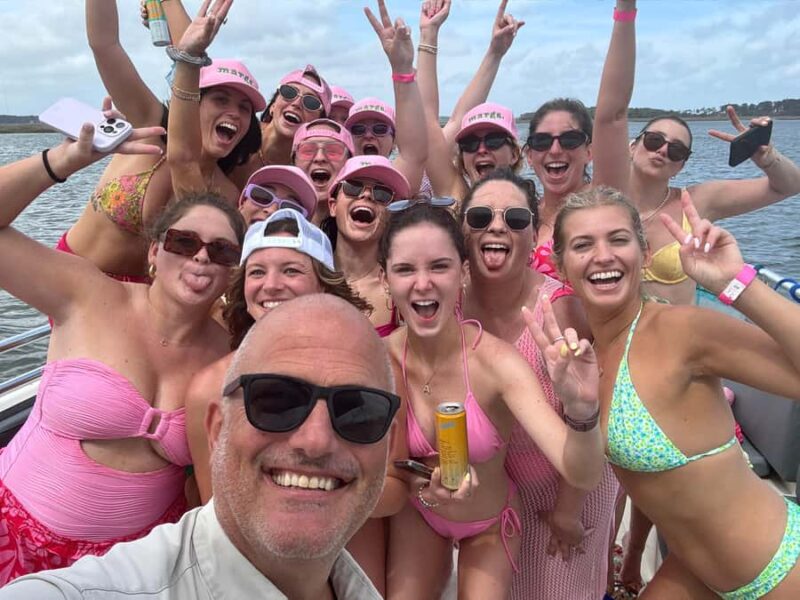 Hilton Head: 3 HR Private Bachelorette Party Cruise - The Scenic Route and Island Highlights