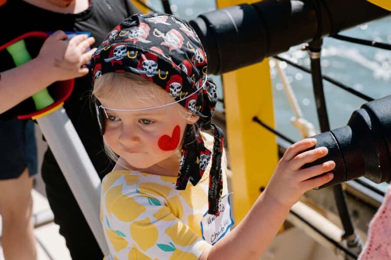Hilton Head: Child-Friendly Pirate Cruise with Face Painting - Board the Black Sparrow for a Pirate Dress-Up Experience