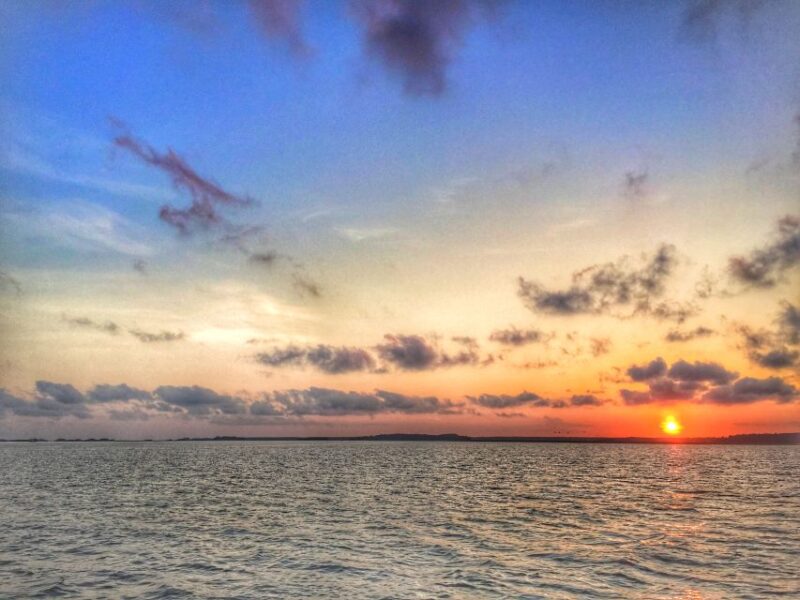 Hilton Head Island: Sunset Dolphin Watching Tour - Sunset Views over Hilton Head