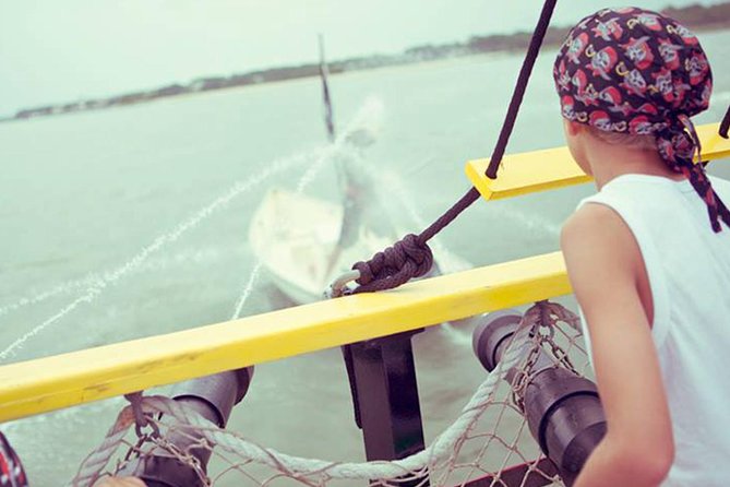 Hilton Head Pirate Ship Adventure Cruise aboard the Black Sparrow - The Role of the Crew and Guides