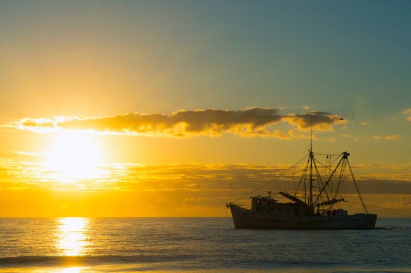 Hilton Head: Private 2-hour Sunset Cruise - Witnessing the Vibrant Sunset Over Hilton Head