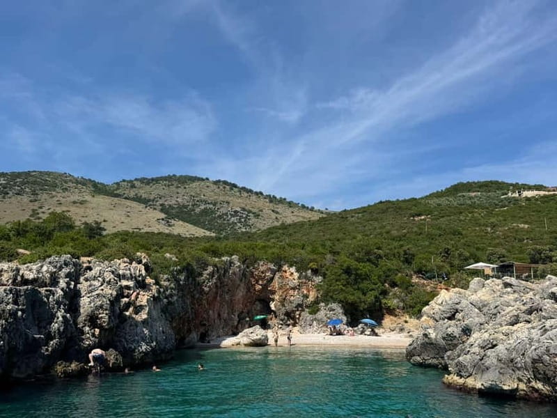 Himara:Pirate'sCaveTourwithswimstops&snorkeling(8-10persons) - Refreshments and Atmosphere on Board