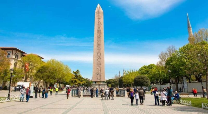 Hippodrome, Blue Mosque, Grand Bazaar Half Day Walking Tour - Exploring the Hippodrome’s Historic Ground