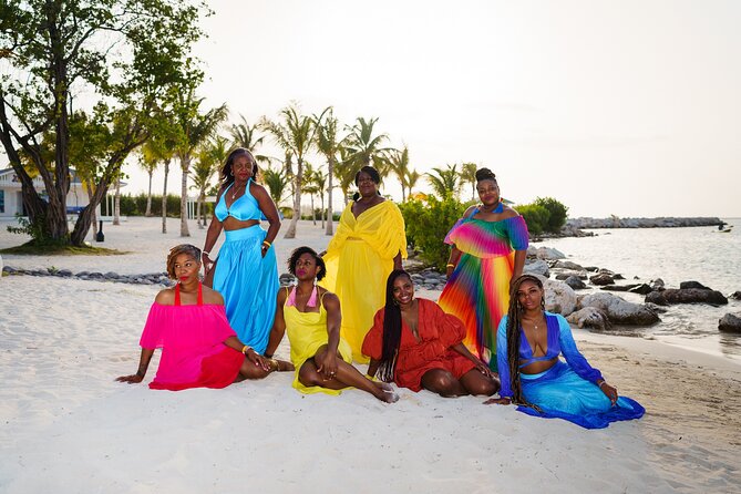 Hire Photographer, Professional Photo shoot - Maui - Expanding to 3 and 4-Hour Photoshoots for Larger Groups