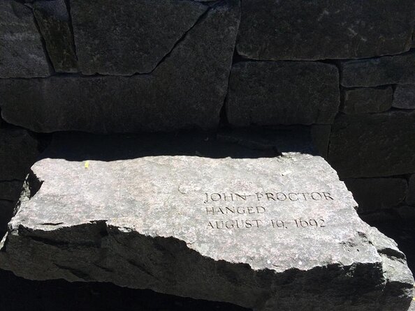 Historian's Guide to the Salem Witch Trials - Discover Salems Dark Past with the Historians Guide to the Witch Trials