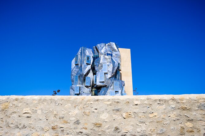 Historic Arles & the beaches and Pink Flamingoes of the Camargue - Key Points