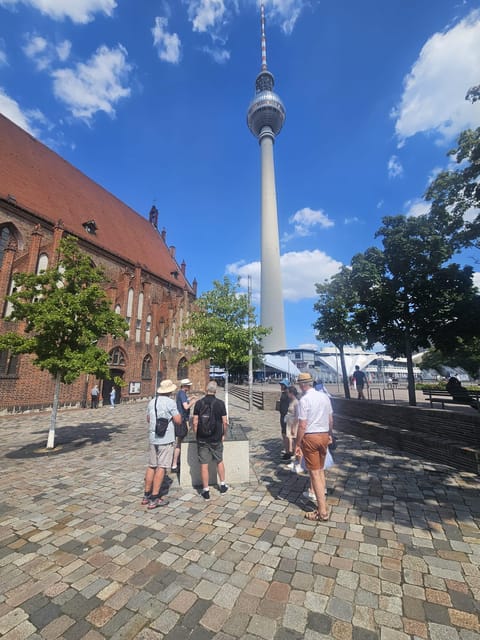 Historic Berlin Pubs & History Tour - The Route from the Medieval City to Reunification